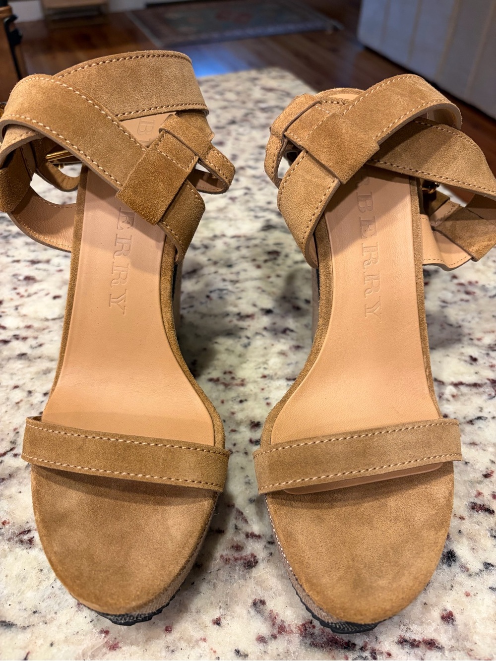 Burberry Suede Check Goldfinch Wedge 39 (US 9) Sandstone - Picture 3 of 4